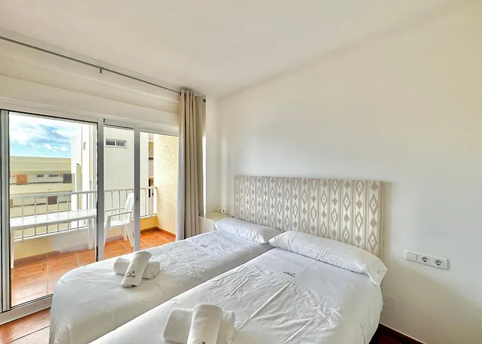 Cibeles Beachfront - Eaw Homes Appartement