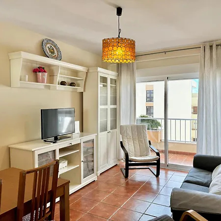 Cibeles Beachfront - Eaw Homes 马尔韦利亚